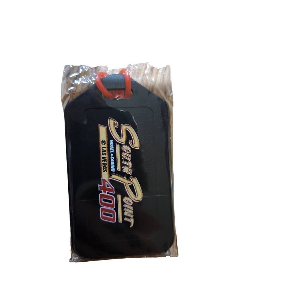 South point 400 luggage tags